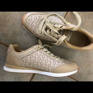 Guess Sneakers